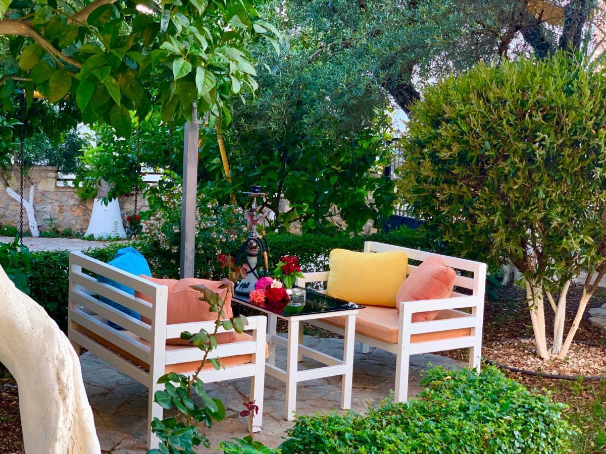 Flower Garden Apartment