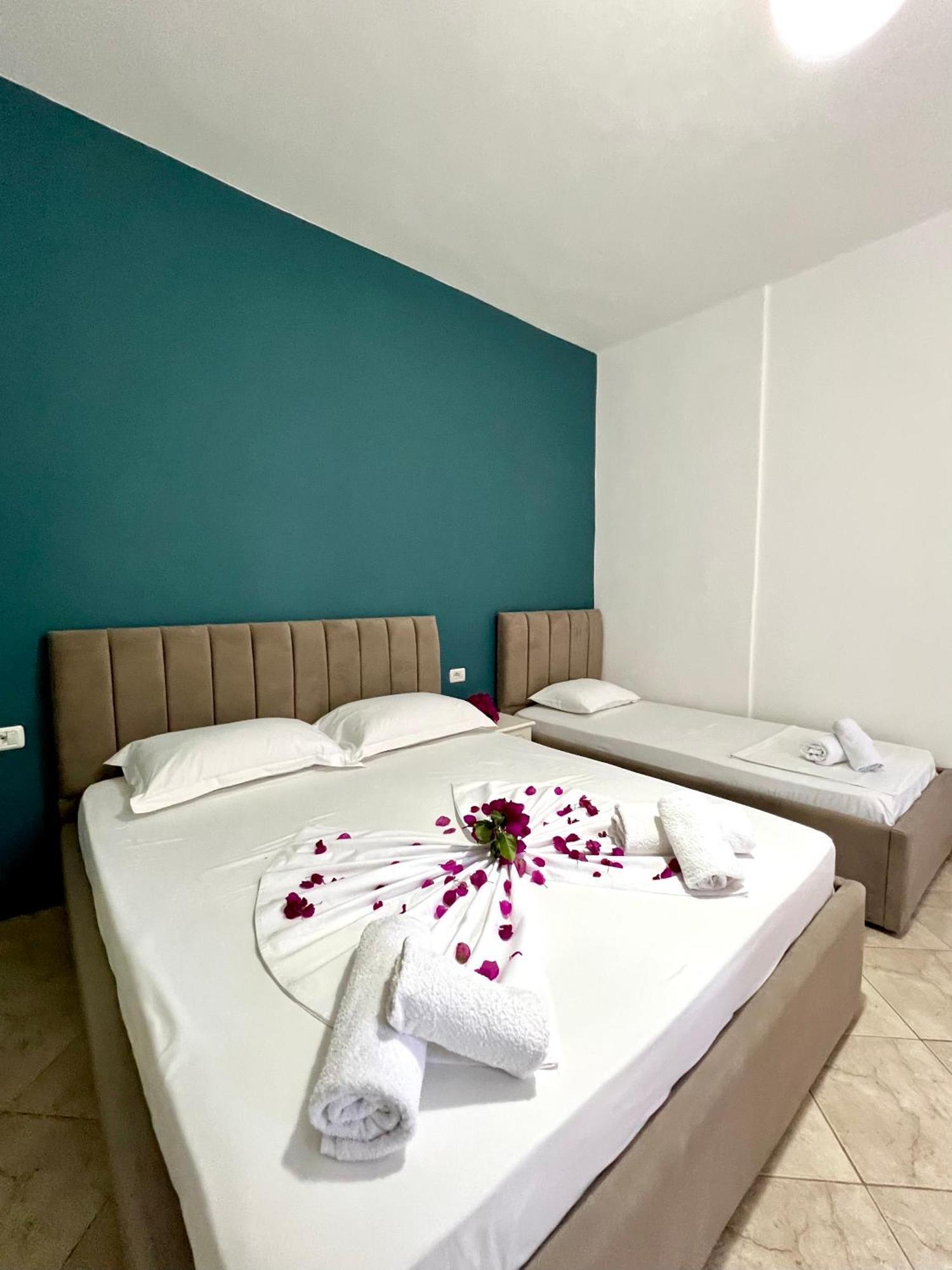 Flower Garden Apartment *