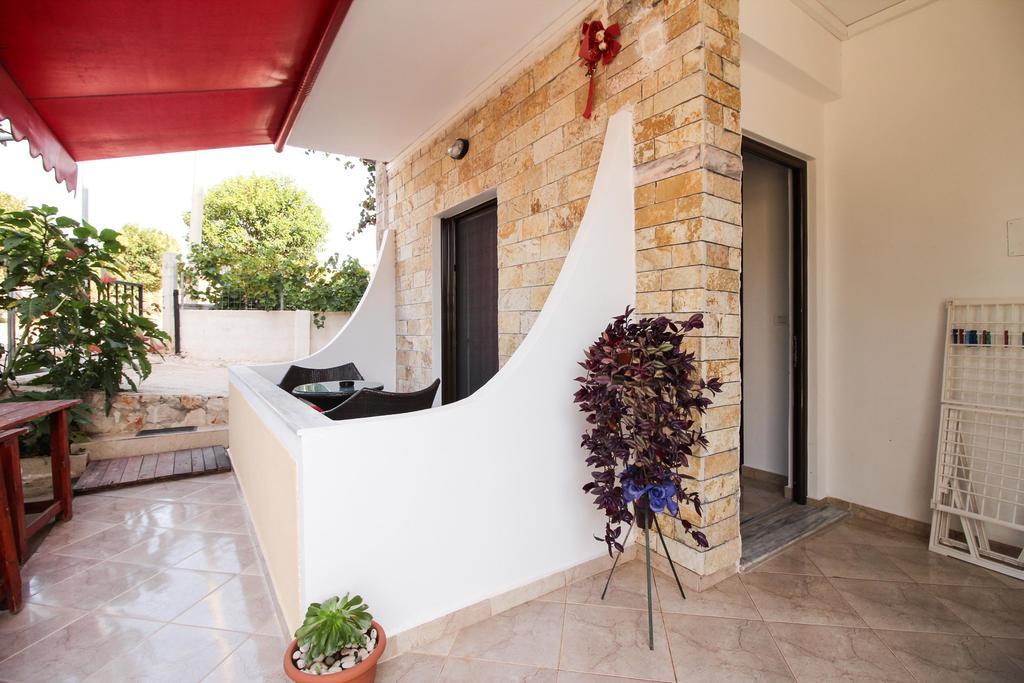 Flower Garden Apartment
