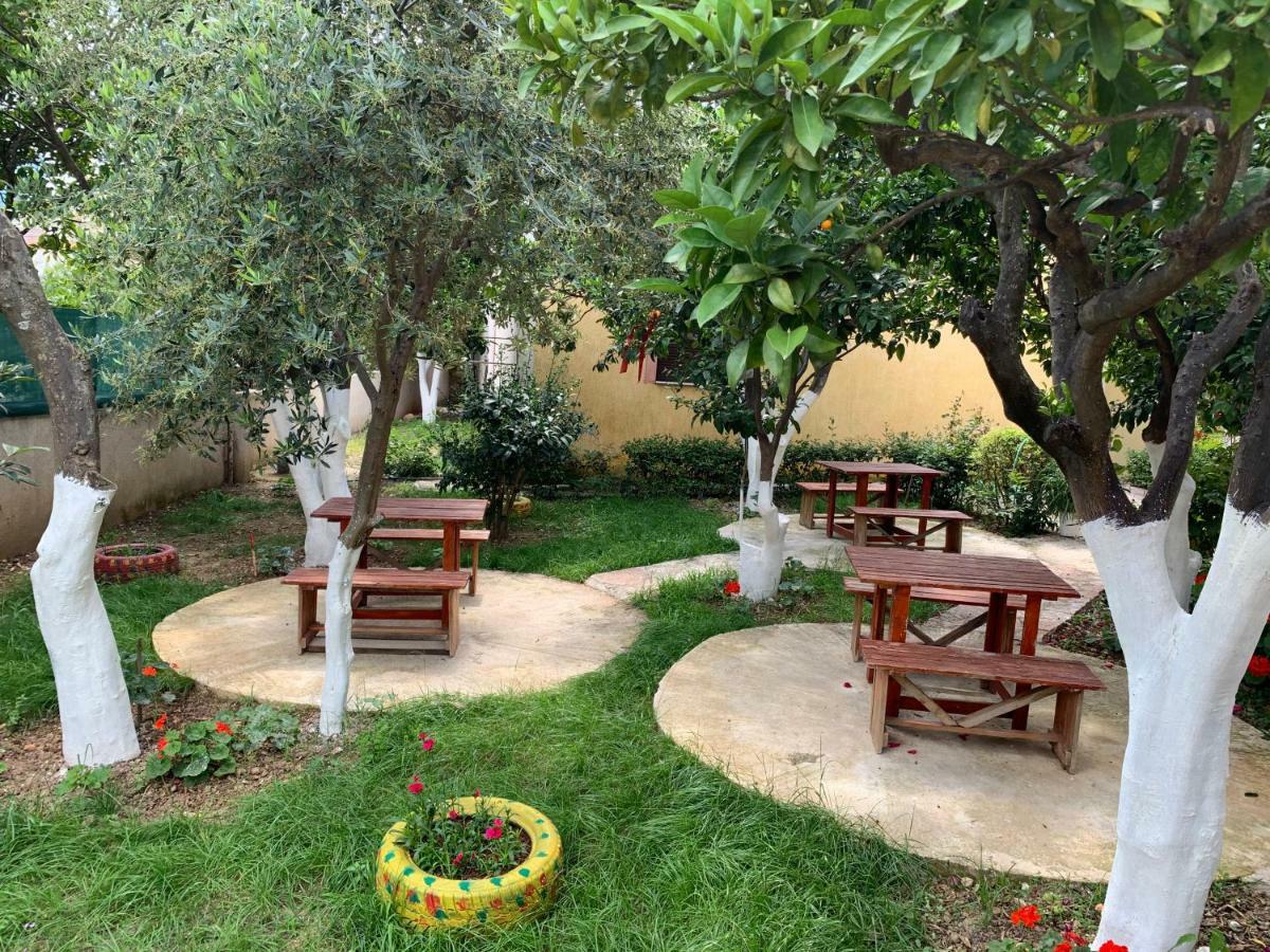 Flower Garden *